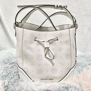 Authentic Michael Kors Nicole Bucket Bag